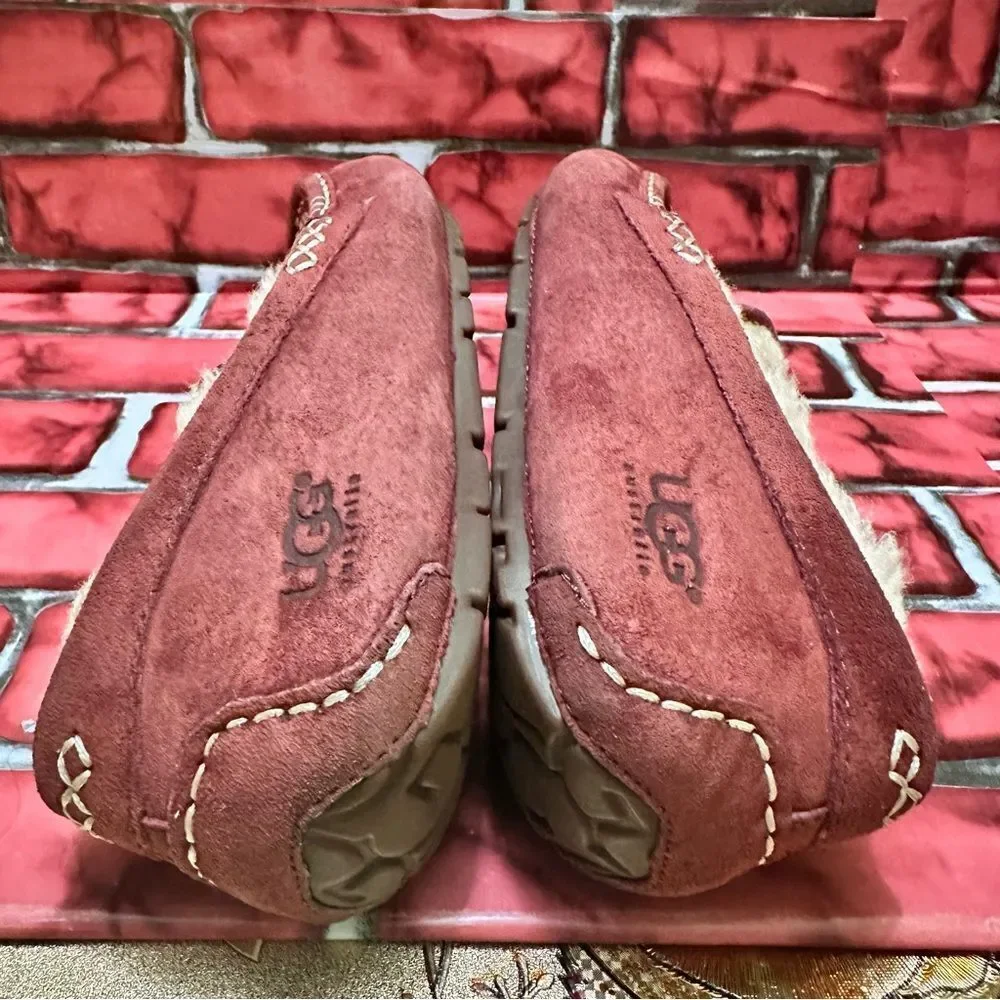 UGG Australia Ansley 3312 Red Burgundy shoes 7